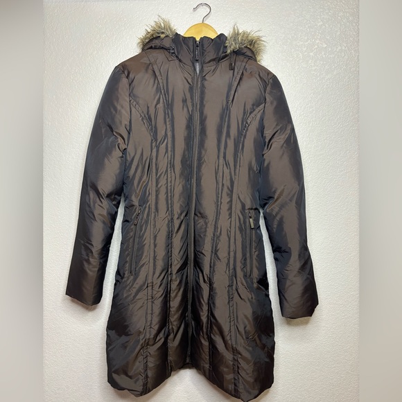 Brown Long Puffer Peacoat Jacket faux fur -in Great Condition - Picture 1 of 7